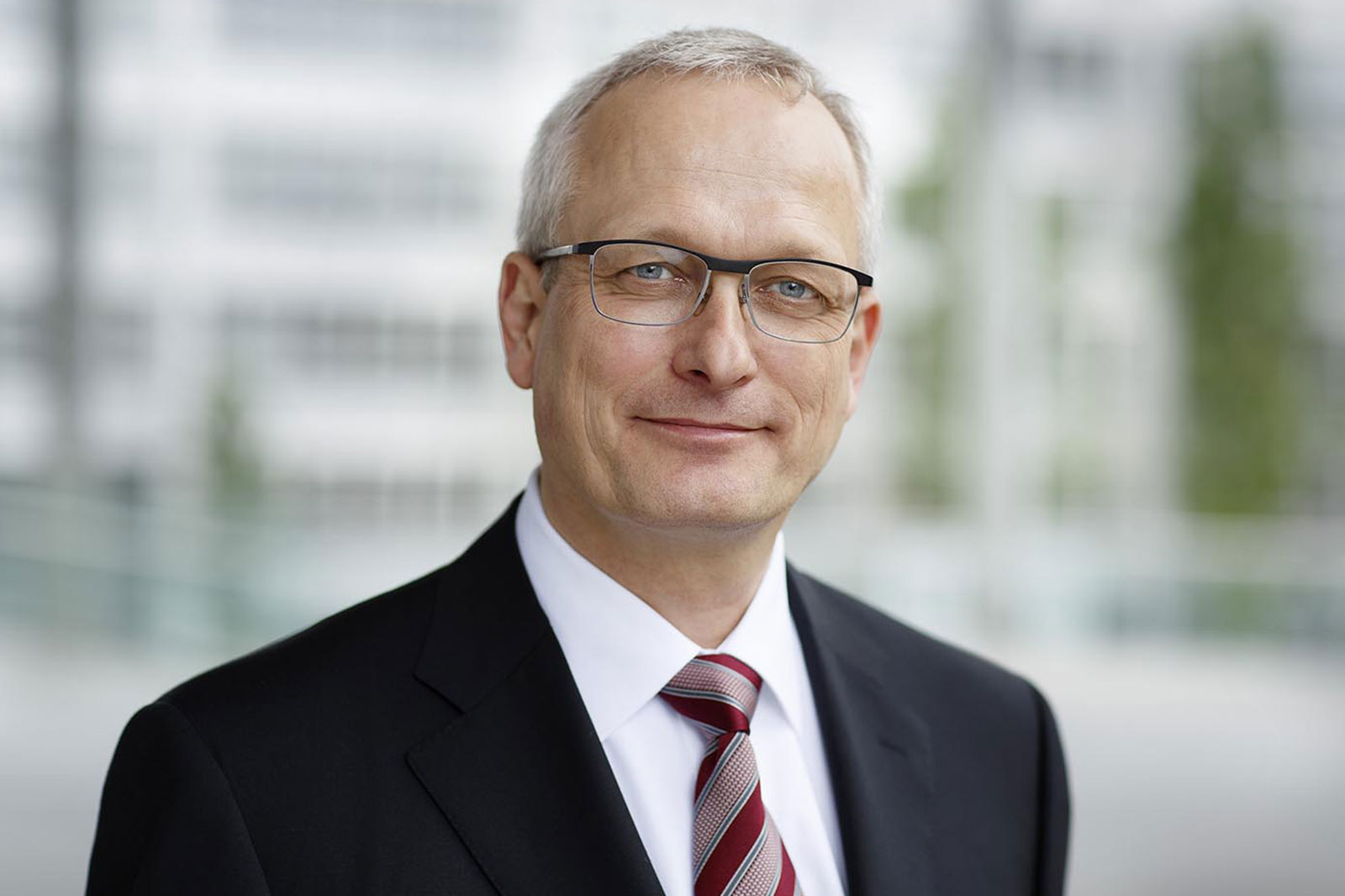 Dr. Christoph Lettau